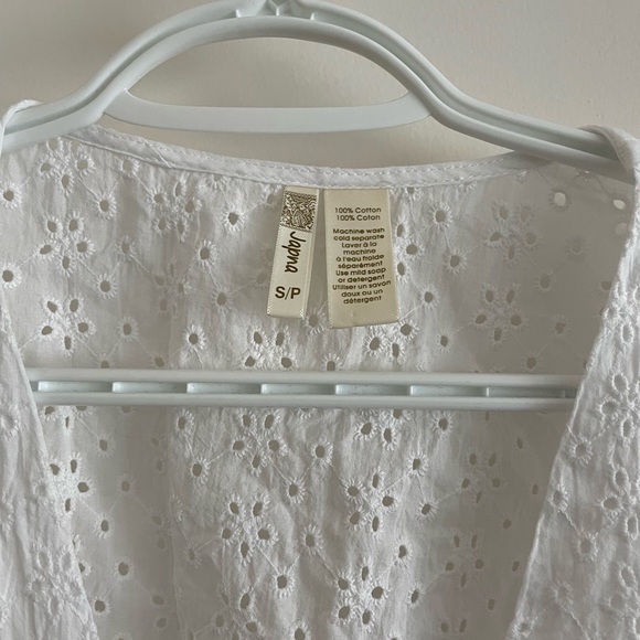 Japna White Eyelet Blouse - Picture 2 of 3